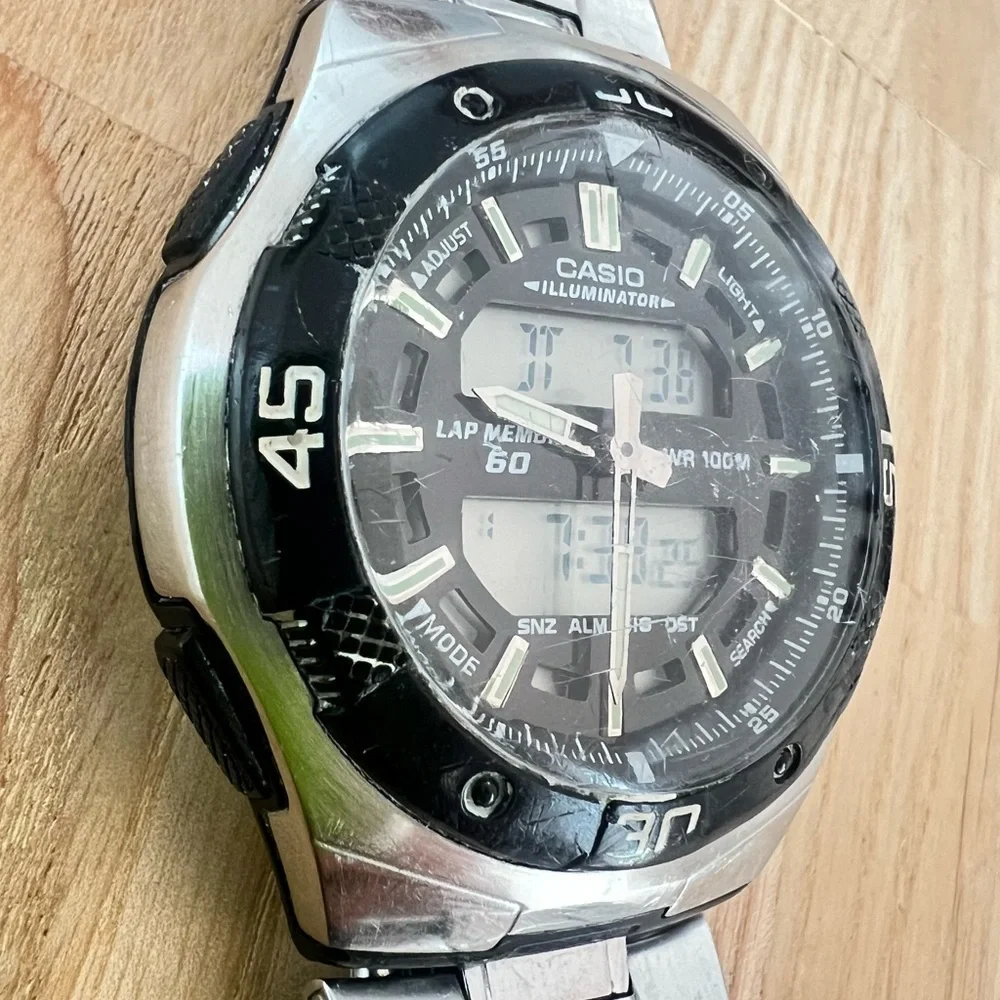 Casio Men's Silver Watch with Black Dial